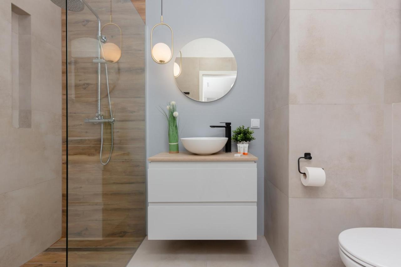 Modern Apartment With Balcony Warsaw Mokotow Aignera By Noclegi Renters Eksteriør billede